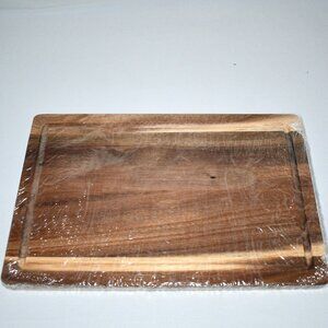 Thirty One Wood Cutting Board in Light Wood NWT